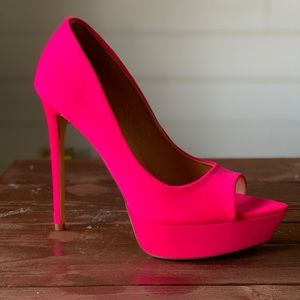 New!! Fashion Nova Hot Pink Pumps